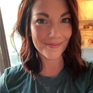 Meet your Posher, Samantha